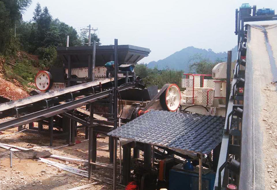 福建三明胡总购买鸣恒重工的破碎生产线现场
